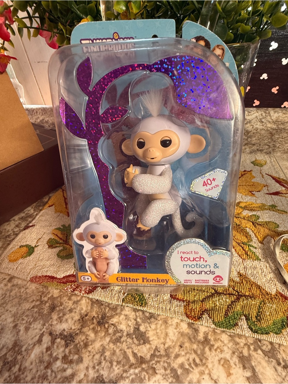 Glitter Monkey Interactive Bath Toy - White Sparkle
